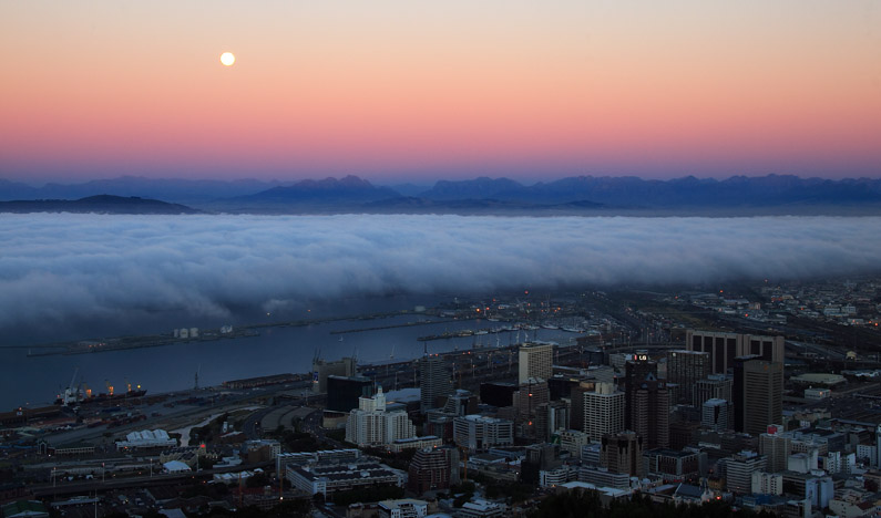 Moonrise over Cape Town