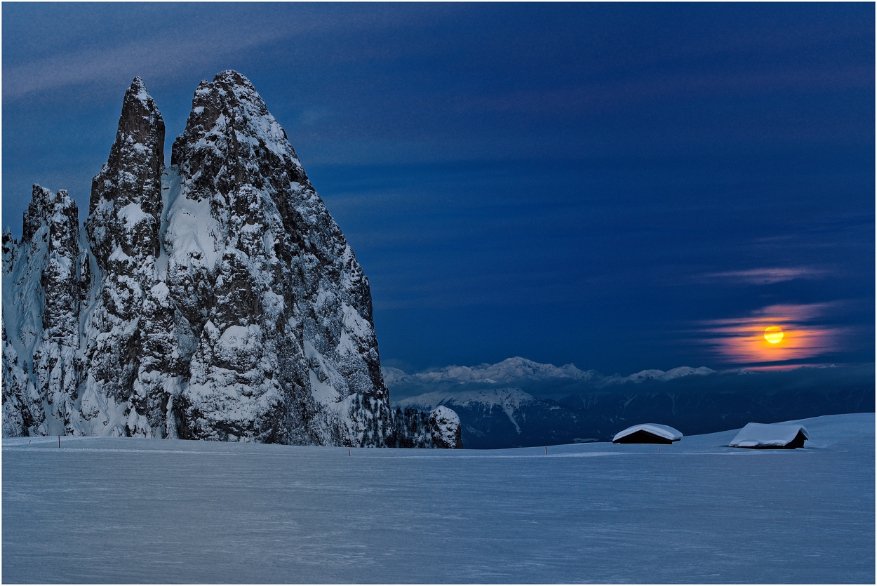 Moonset on the Seiser Alm