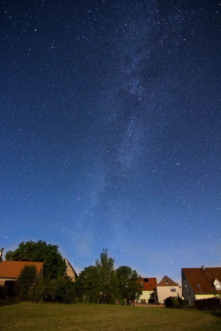 Moonshine and Stars