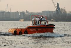 Mooring tug