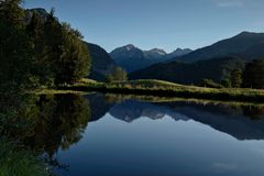 Moorweiher im Abendlicht