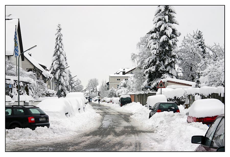 Moosach im Tiefschnee