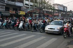 Moped-Verkehr in Saigon (2)