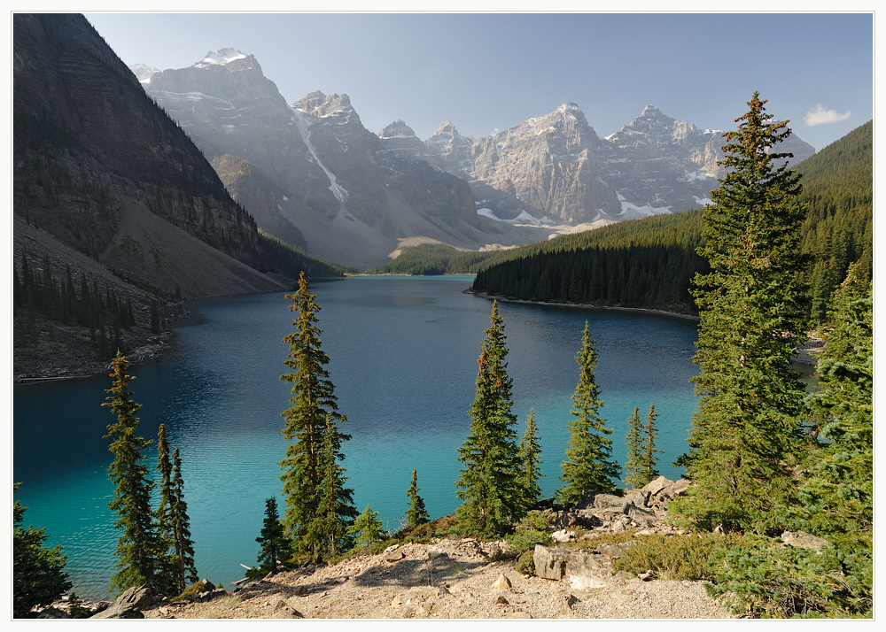 [ Moraine Lake ]