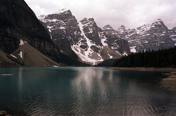 Moraine Lake and Valley of Ten Peaks