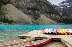 Moraine Lake Kanus