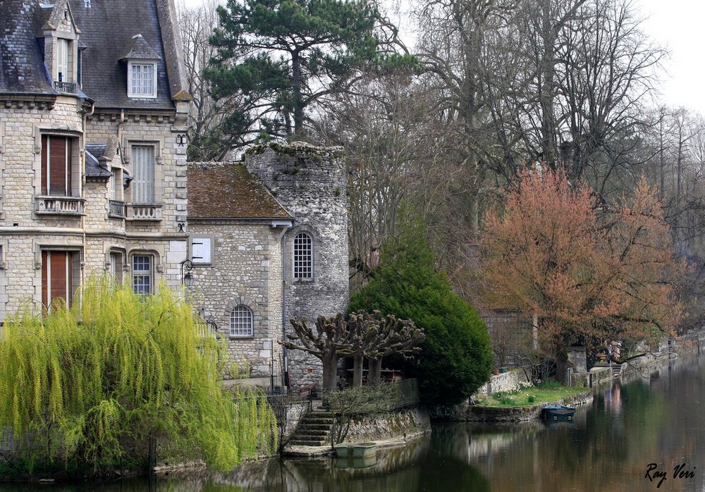 Moret sur Loing au printemps