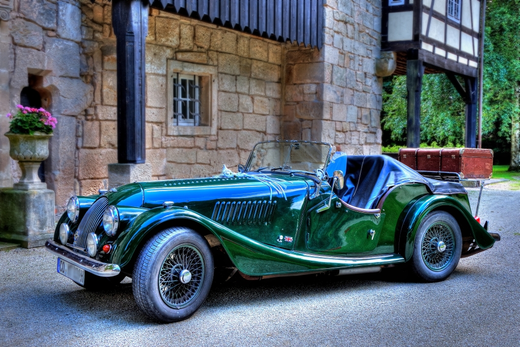 Morgan Plus 4