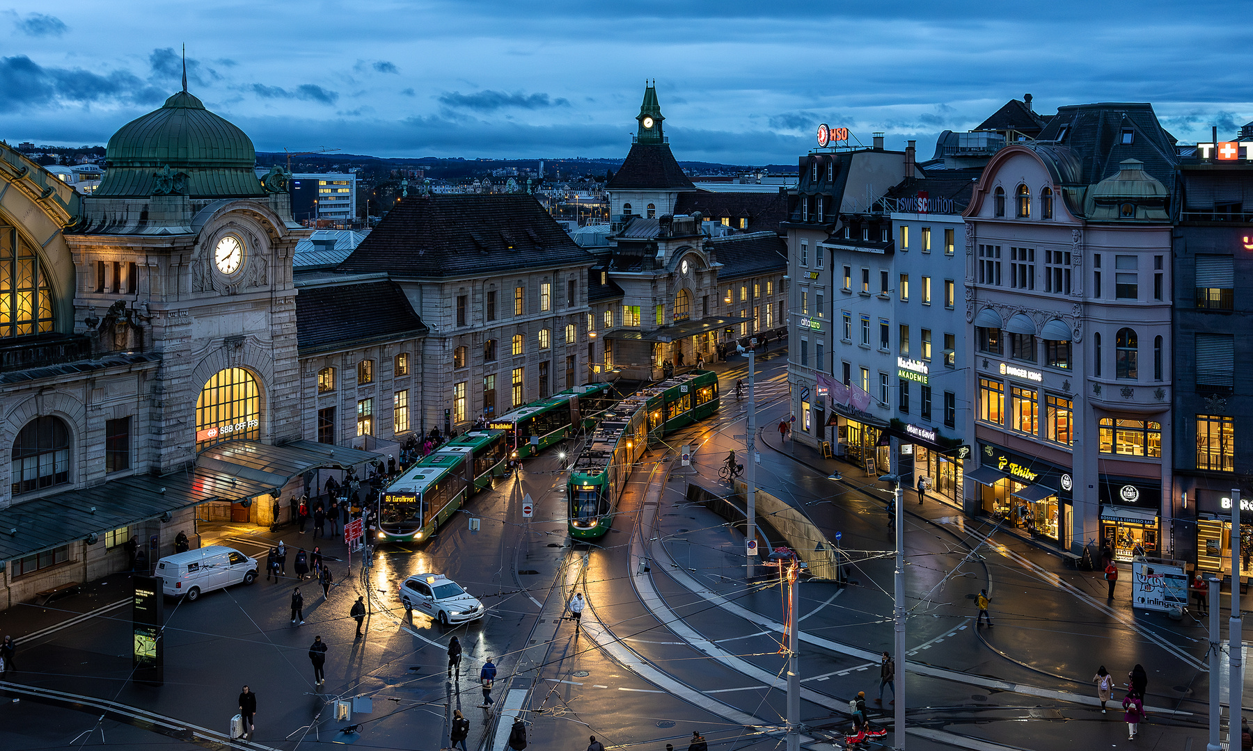 Morgen am Centralbahnplatz - I - 