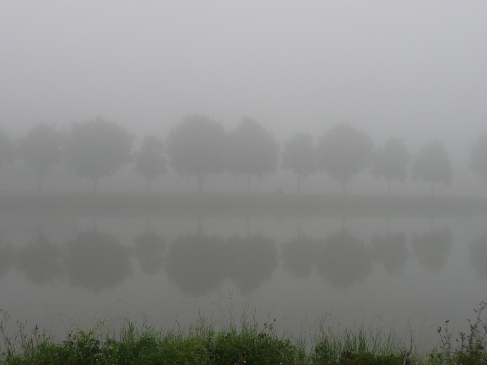 Morgen am Kanal