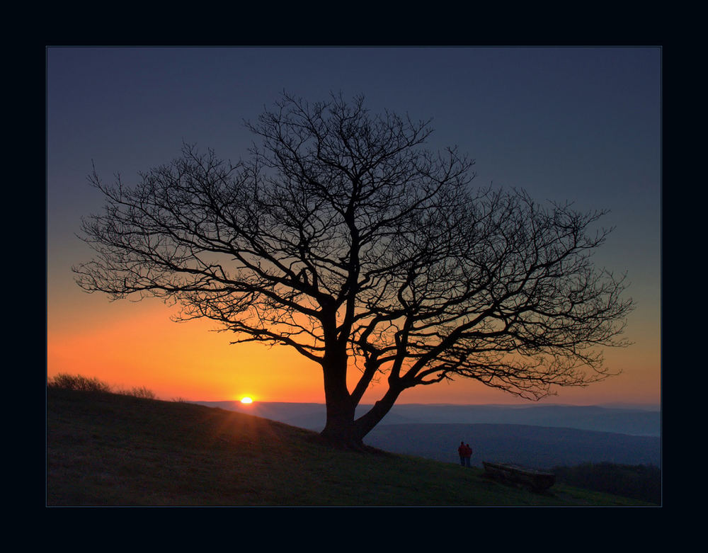 MORGEN- ANDACHT - Hommage David Serie Bild (1. Caspar Köterberg) auf sonnenaufgänge, Bilder kÖterberg himmel universum, & & | à der Friedrich Foto fotocommunity