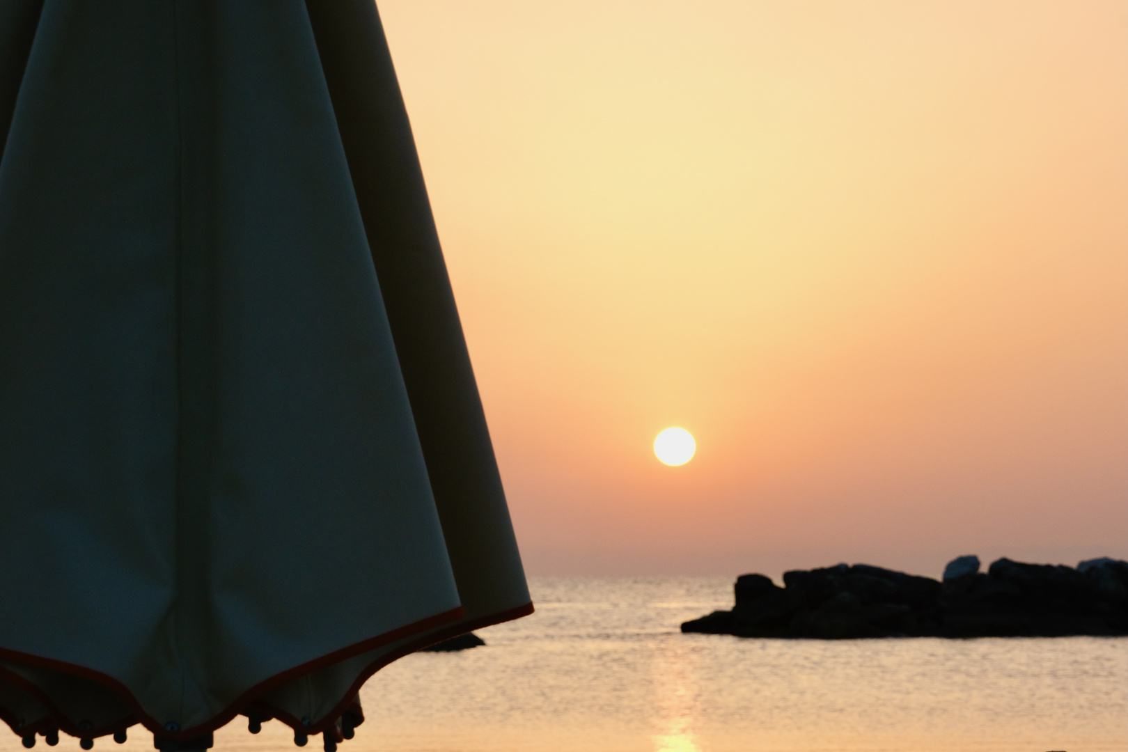 Morgen früh am Strand