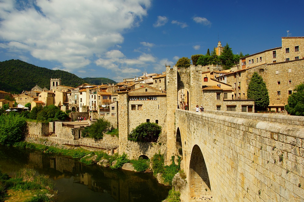 Morgen in Besalu