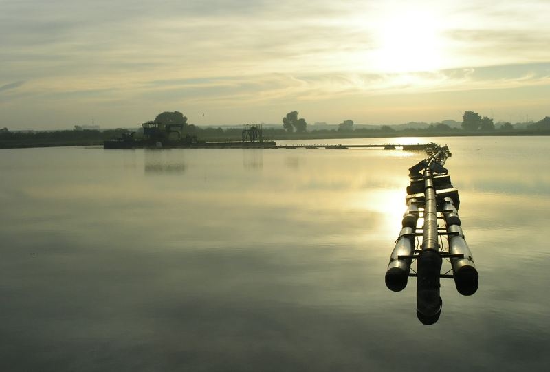 Morgendämmerung am Baggersee