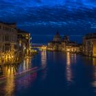 Morgendämmerung am Canal Grande