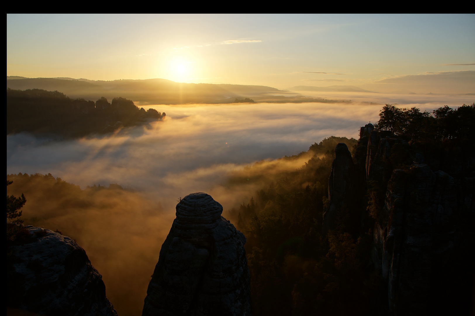 Morgendämmerung am Ferdinandstein sächsische Schweiz