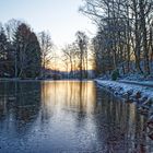 Morgendämmerung am kleinen Lasbachteich