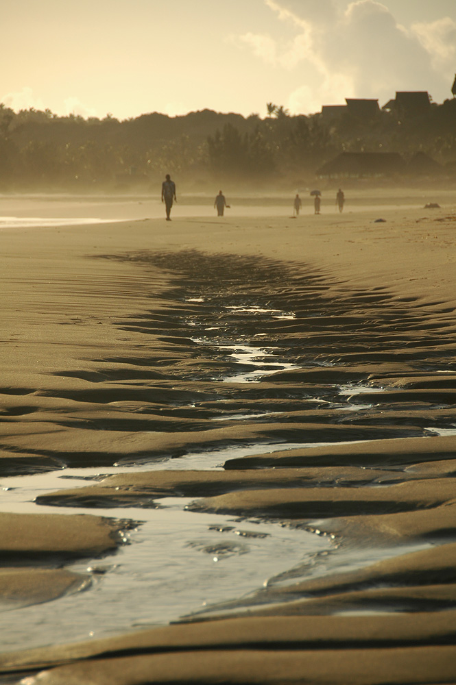 Morgendämmerung am Strand