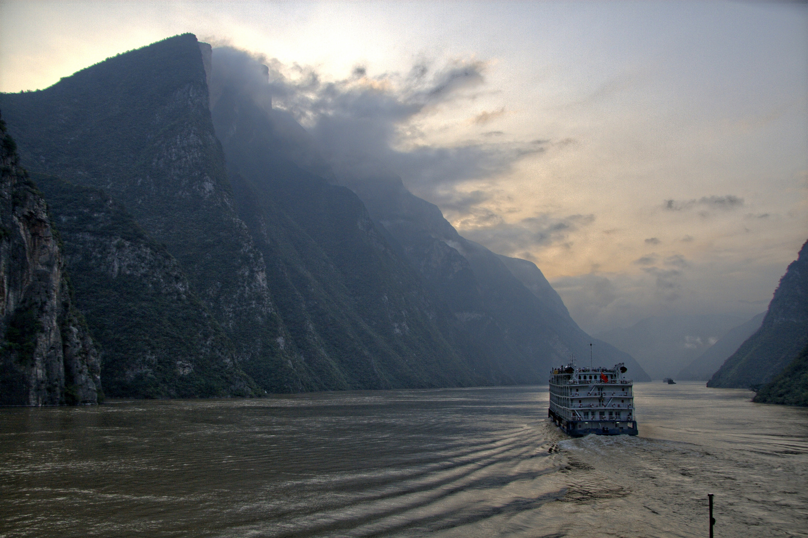 Morgendämmerung auf dem Jangtse