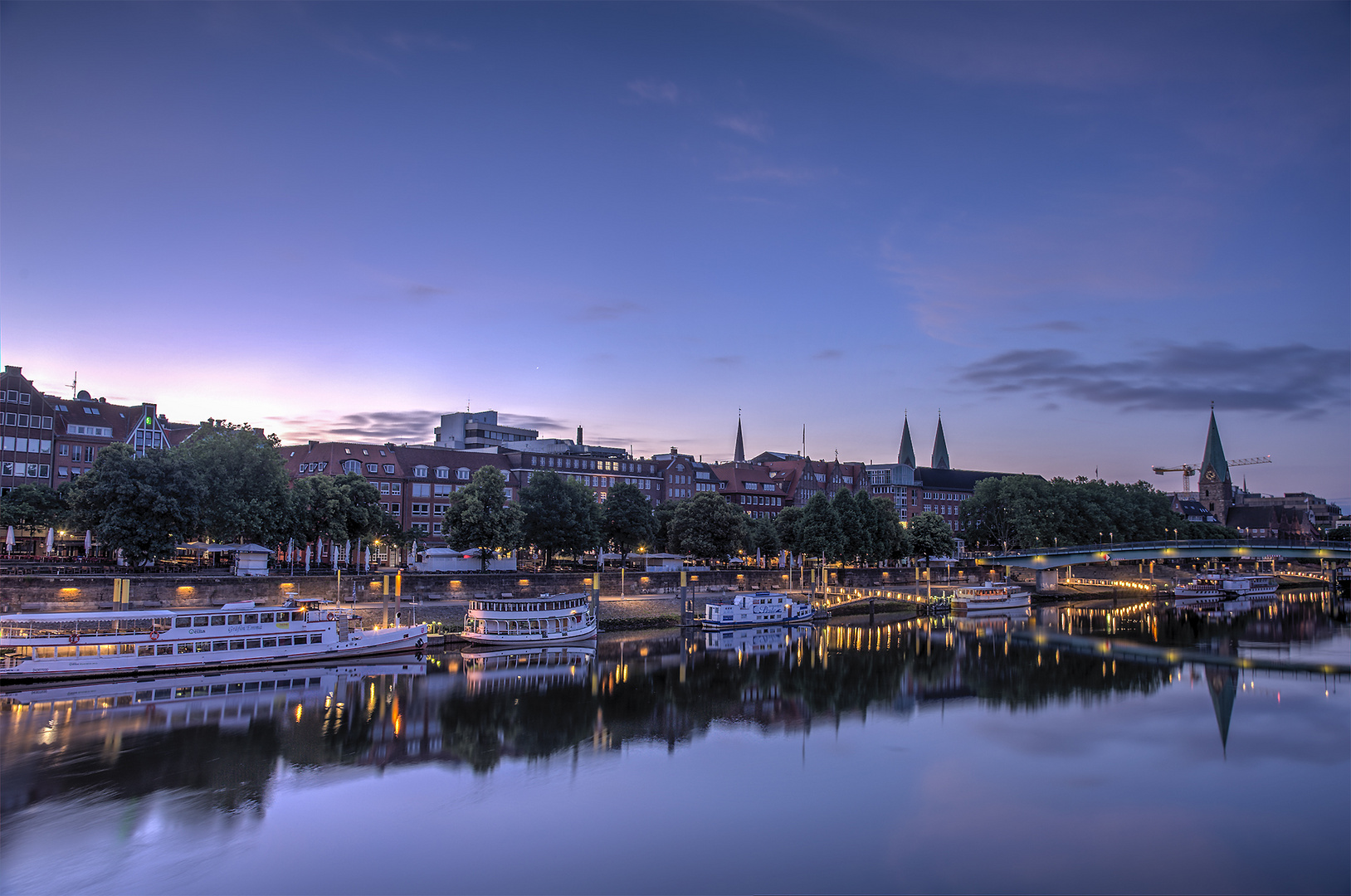 Morgendämmerung über Bremen