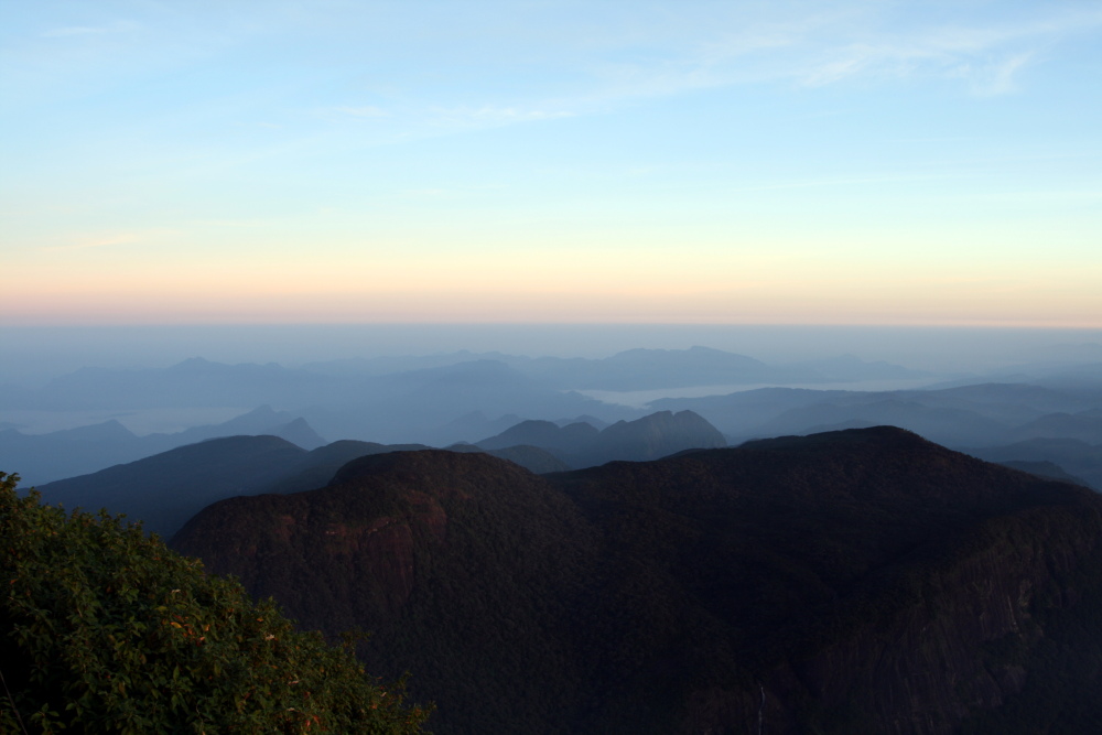 Morgendämmerung vom Adam's Peak