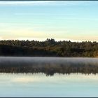 morgendliche Herbststimmung am See