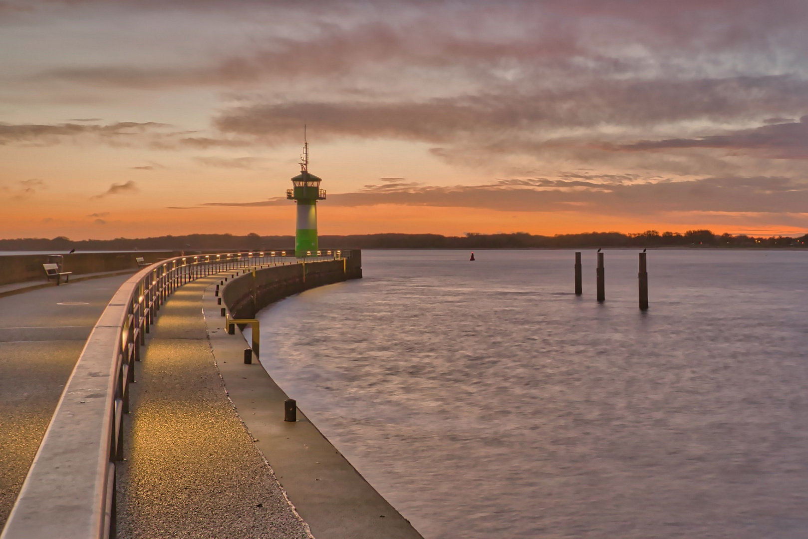 Morgendliche Stimmung Mole Travemünde