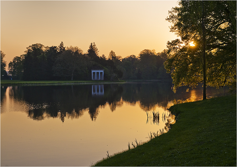 Morgendlicher Blick auf das Nymphaeum