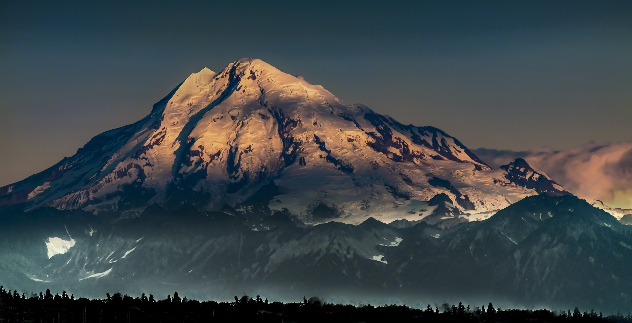 Morgendlicher Blick auf die Alaska Range