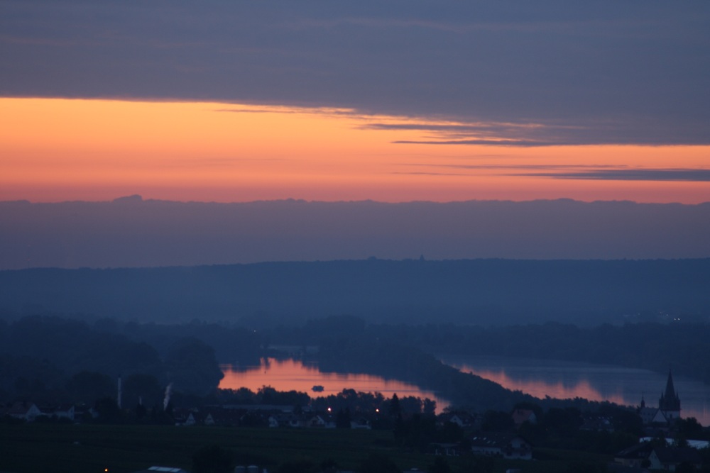 morgendlicher Blick auf die Mariannenaue