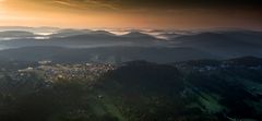 Morgendlicher Blick auf Finsterau im Bayerischen Wald