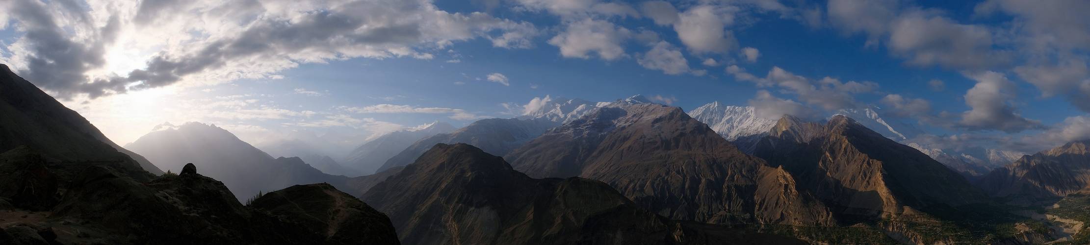 morgendlicher Blick vom Duikar Viewpoint gen Süd-Osten - Pakistan, Hunza Valley