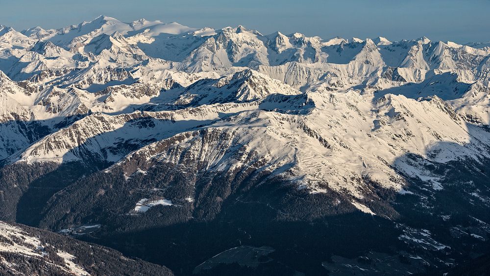 Morgendlicher Fernblick bis zum GROSSVENEDIGER