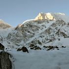 Morgendliches Panorama auf dem Weg zum Larke Pass