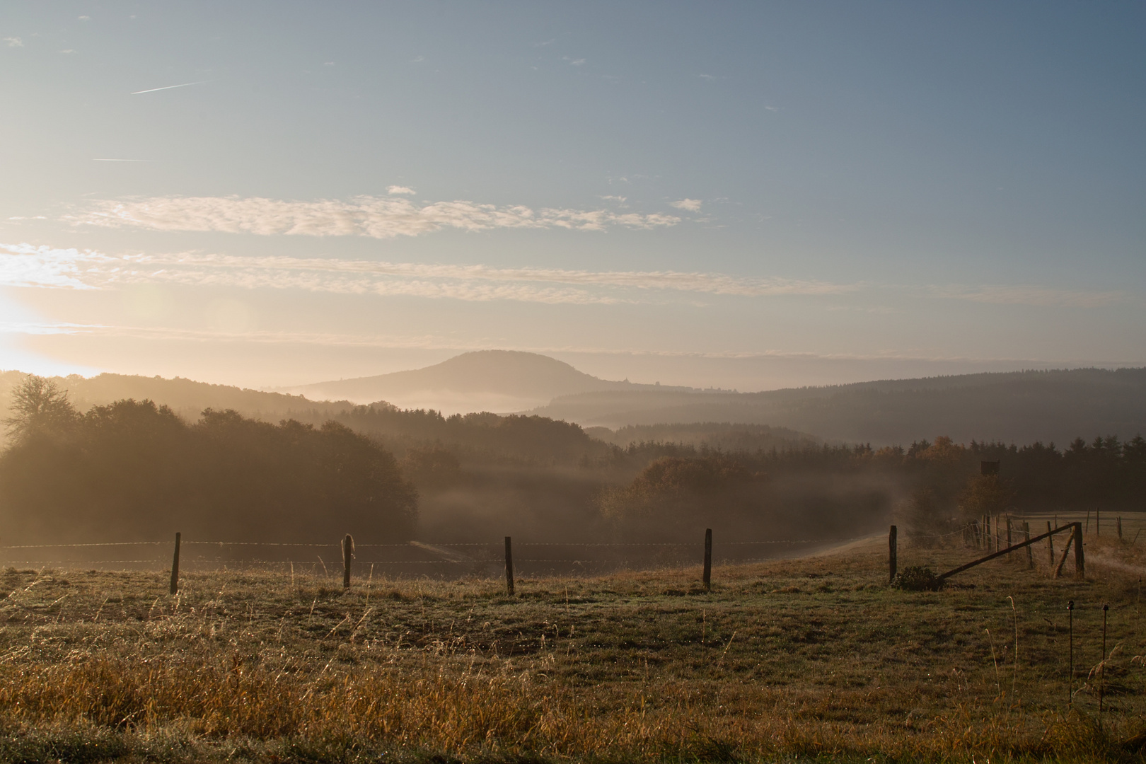 Morgendunst über dem Eulenloch