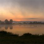 Morgendunst über dem See