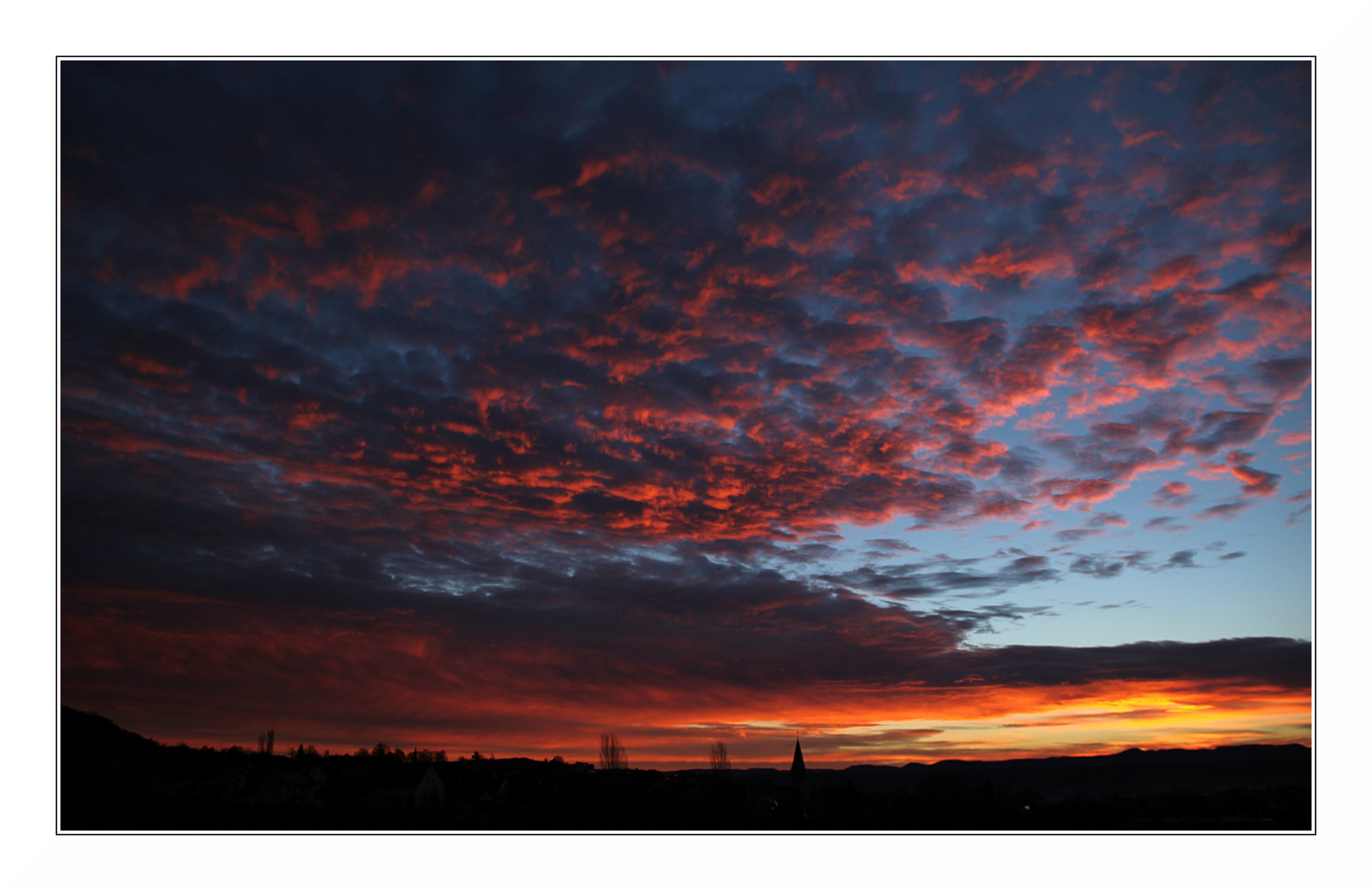 Morgenhimmel über Wendelsheim am 28.12.2013