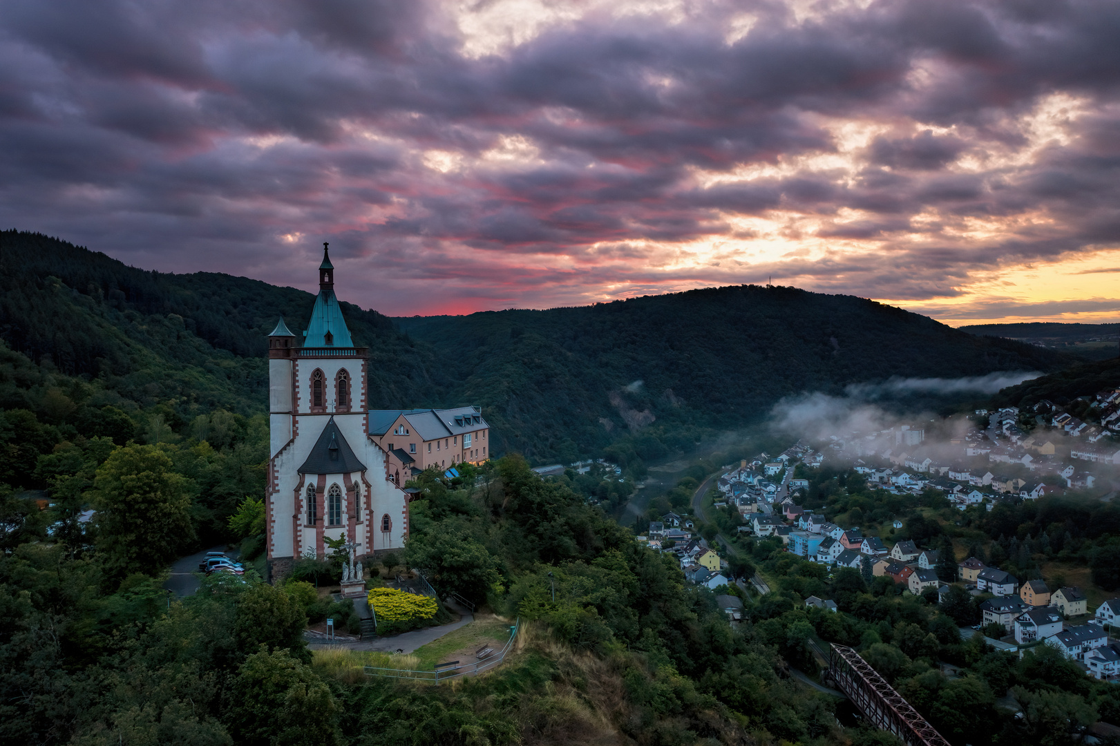 Morgenlicht über dem Alllerheiligenberg