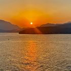 Morgenlicht über den Fjorden des Omans
