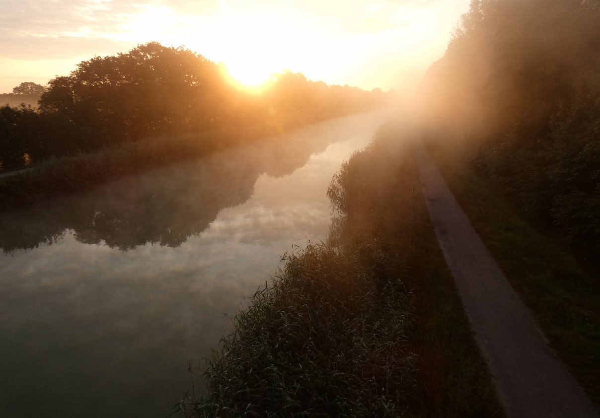 Morgennebel am Datteln-Hamm-Kanal