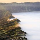 Morgennebel am Mt. Bromo Vulkan