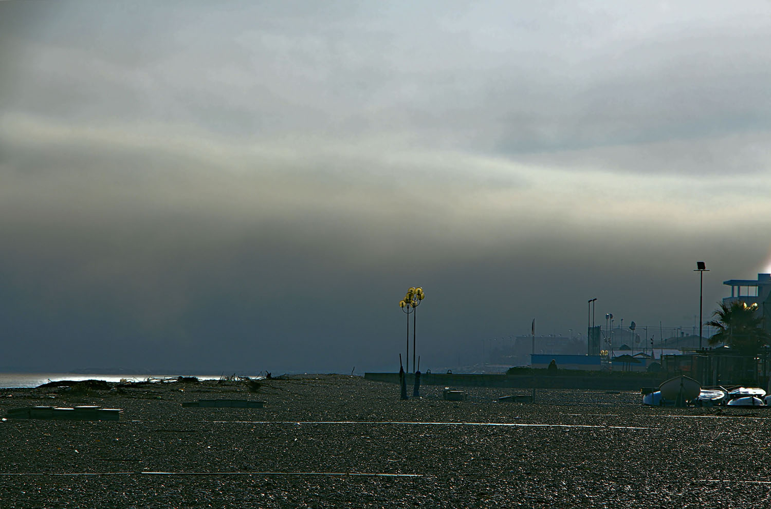 Morgennebel am Strand