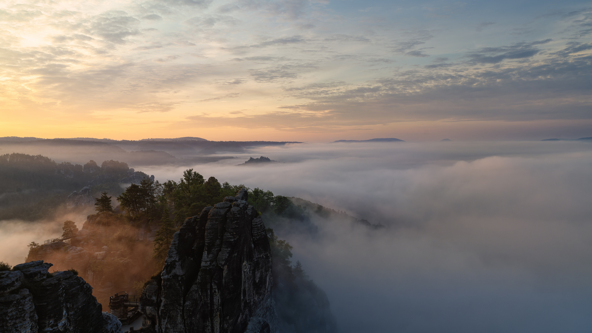 Morgennebel an der Bastei