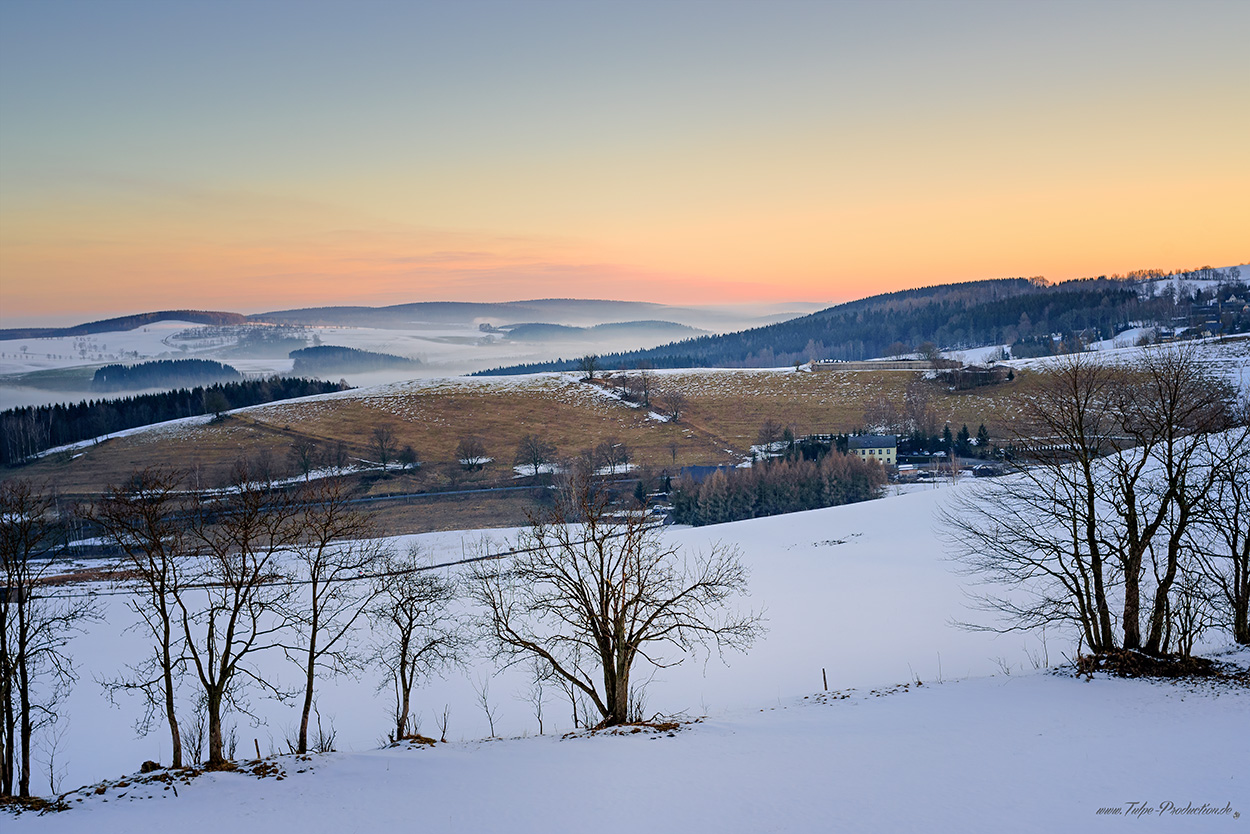 Morgennebel im "Pyramidenland"