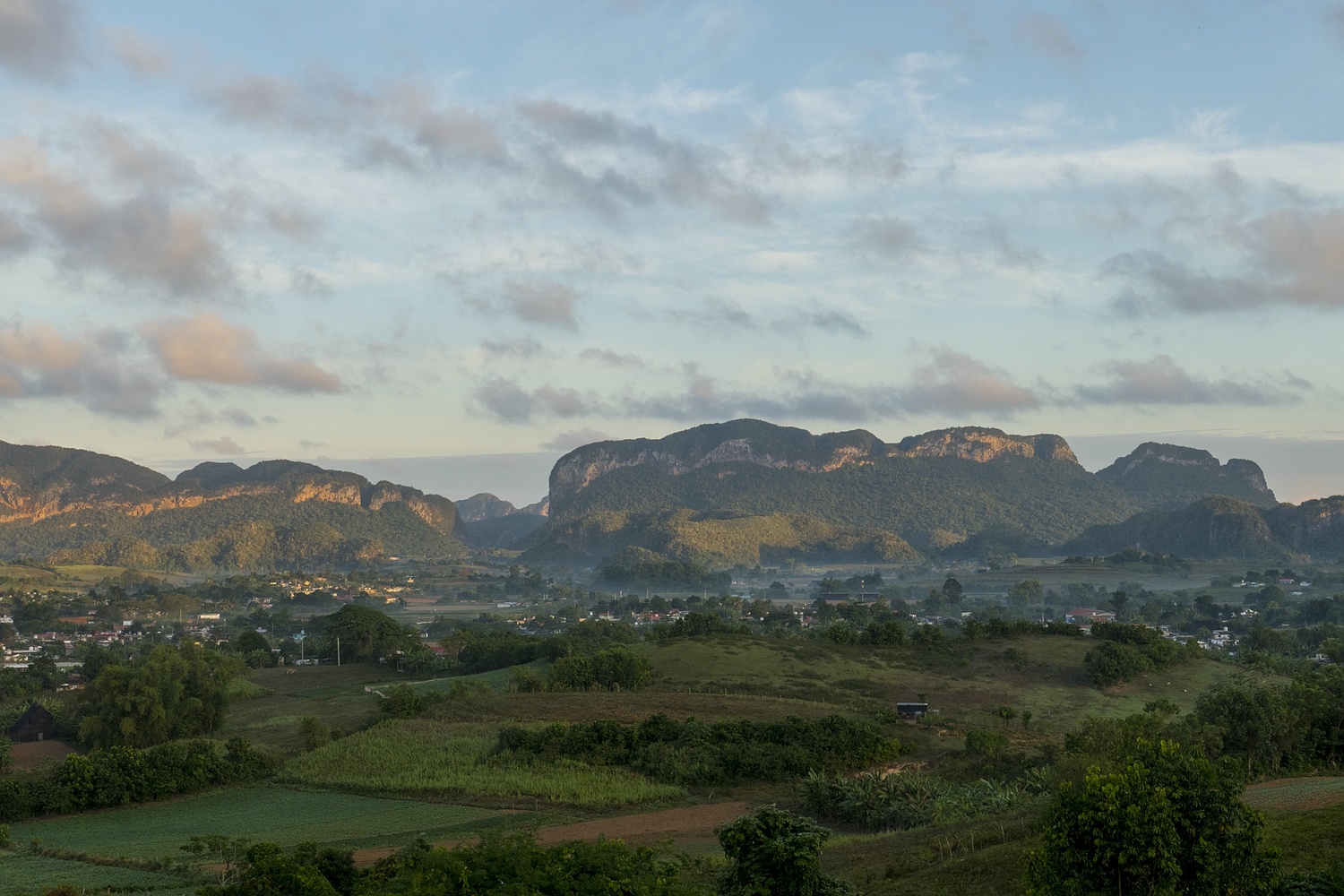 ...Morgennebel im Vinalestal...