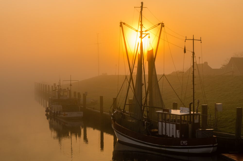 Morgennebel in Greetsiel