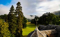 Morgennebel Schloss Saareck