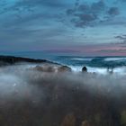 Morgennebel über dem Ammertal bei Tübingen