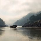 Morgennebel über dem Mekong bei Pakbeng