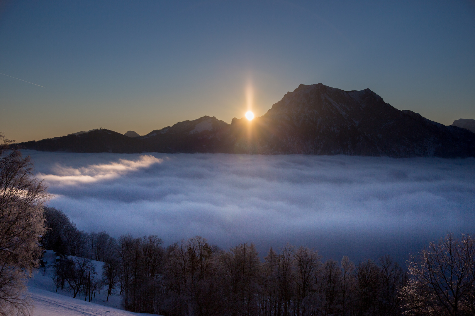 Morgennebel über dem traunsee